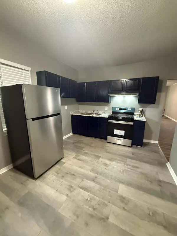 Minneapolis, MN 55404,2429 15th AVE S