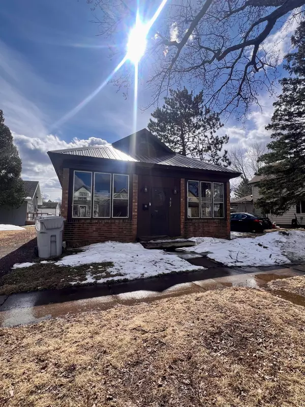 Chisholm, MN 55719,307 4th St NW