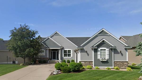 11821 Naples CIR NE,  Blaine,  MN 55449