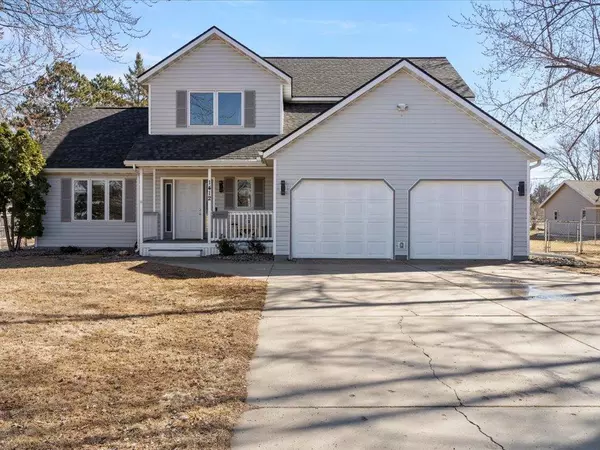 1412 8th AVE NE, Brainerd, MN 56401
