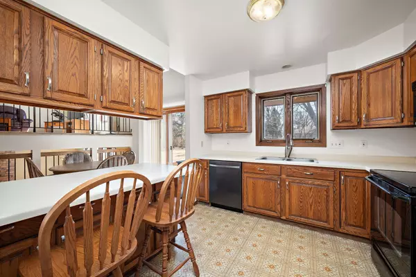 Brooklyn Park, MN 55428,7416 Louisiana CT