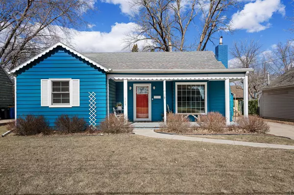 Owatonna, MN 55060,118 W Holly ST