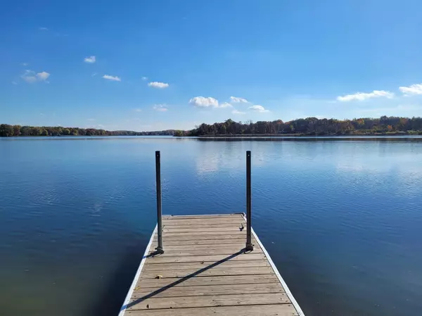 Wyoming, MN 55092,7749 Pioneer RD