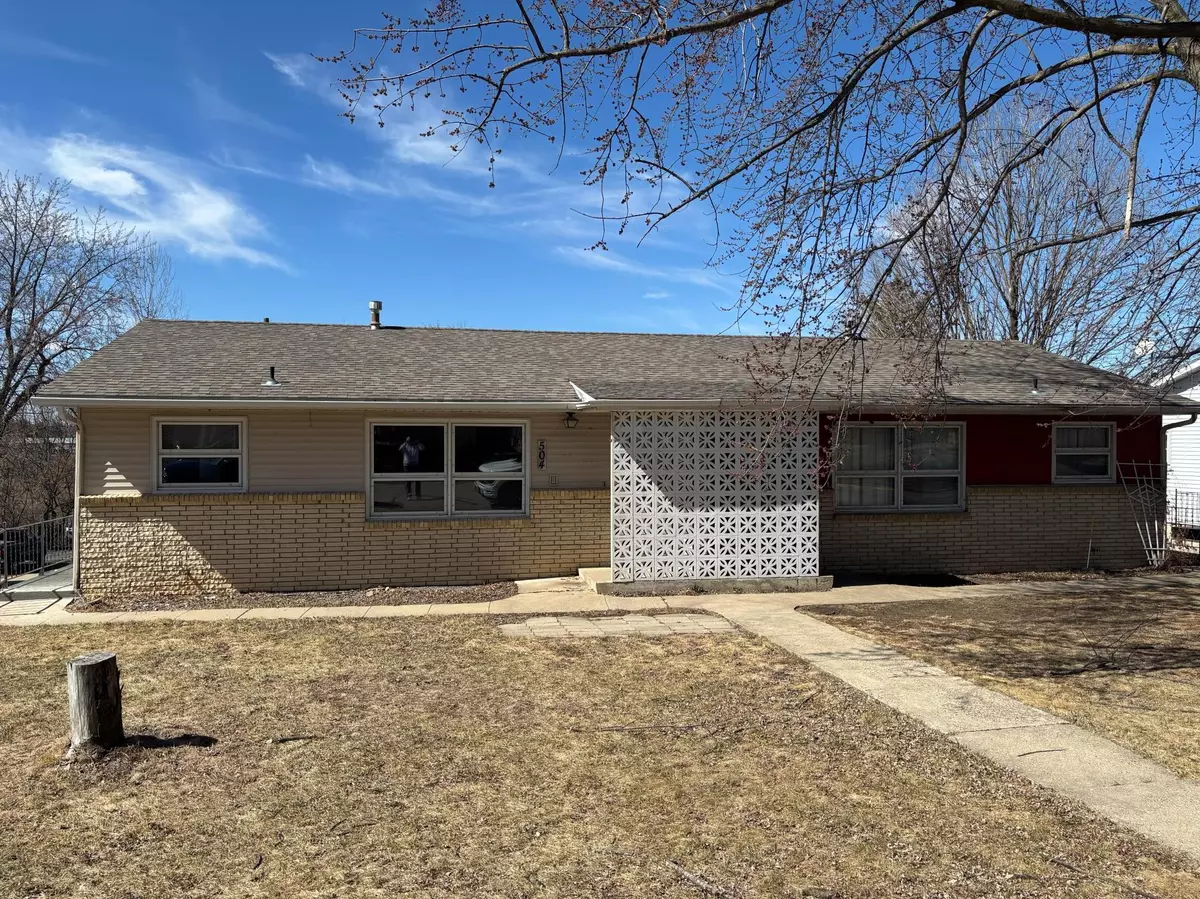 Wanamingo, MN 55983,504 High AVE