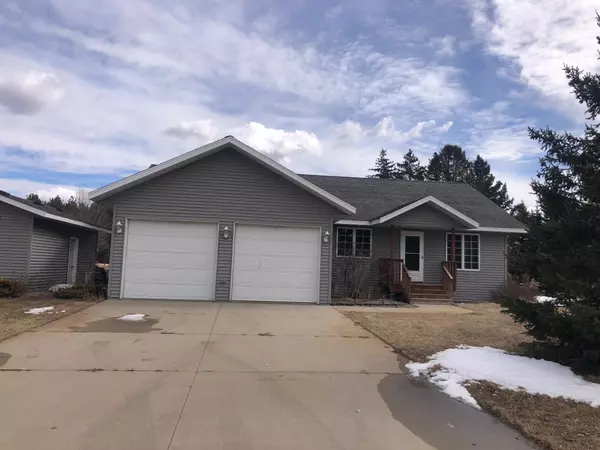 1402 SE 6th St, Wadena, MN 56482