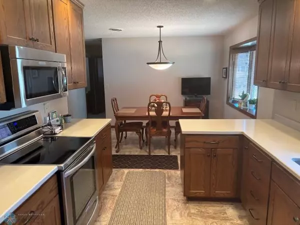 Moorhead Twp, MN 56560,1204 20 AVE S