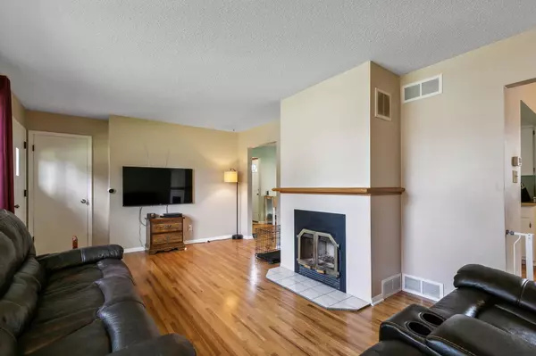 Roseville, MN 55113,1428 Brenner AVE