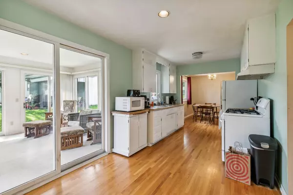 Roseville, MN 55113,1428 Brenner AVE