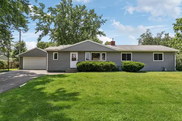 Roseville, MN 55113,1428 Brenner AVE