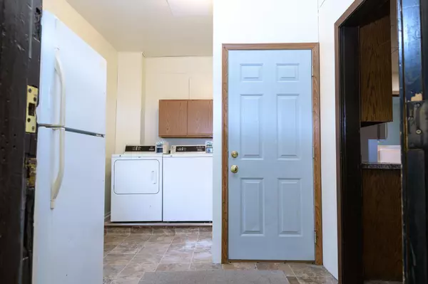Saint Cloud, MN 56301,703 6th AVE S