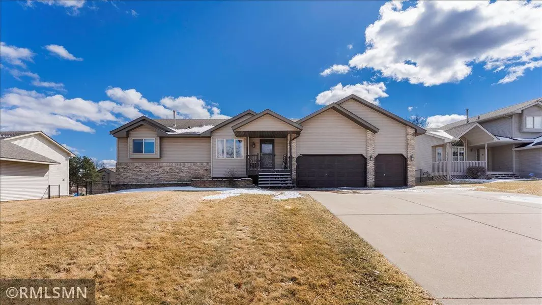 2808 231st LN NW, Saint Francis, MN 55070
