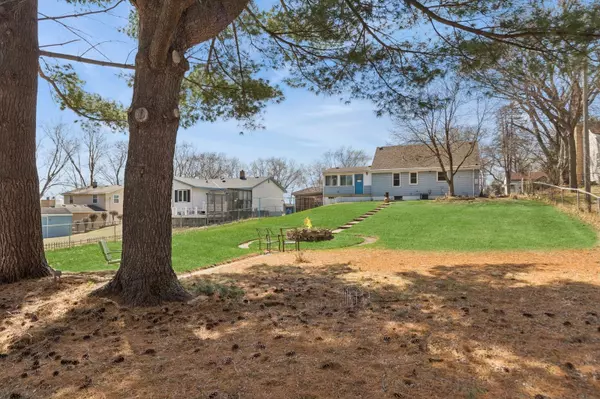 Maplewood, MN 55117,1866 Beaumont ST N