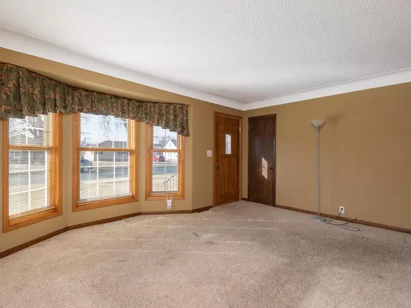 Shakopee, MN 55379,1133 3rd AVE E