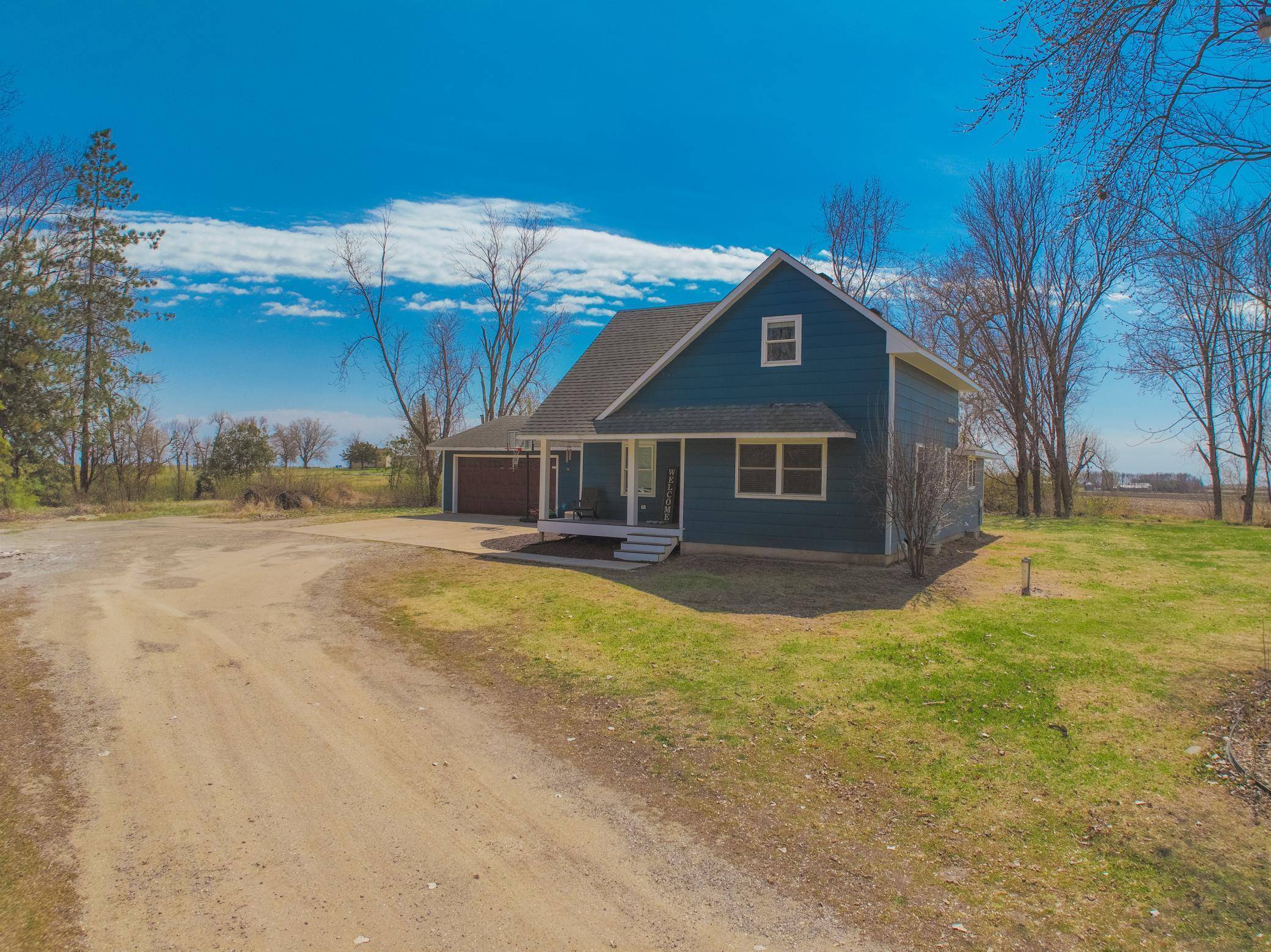 Murdock, MN 56271,965 Highway 12 SE