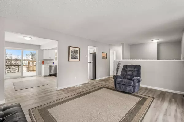 Cambridge, MN 55008,2271 336th AVE NE