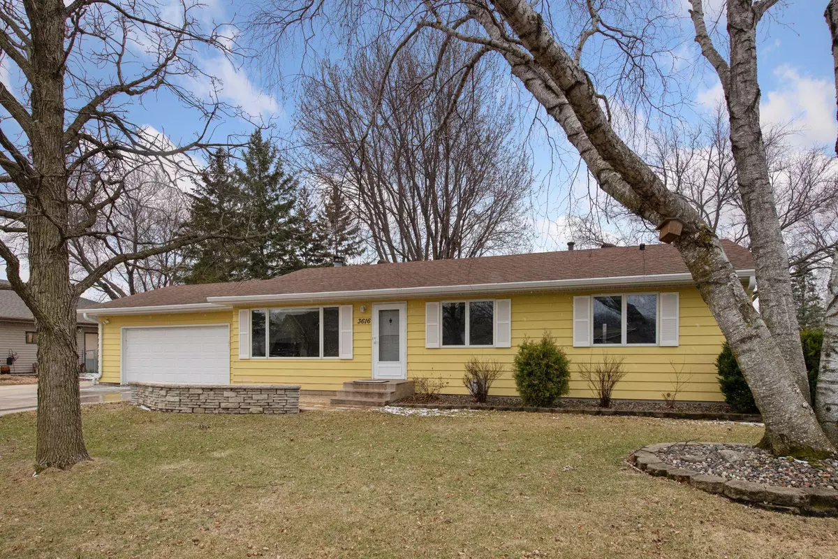 Rosemount, MN 55068,3616 143rd ST W