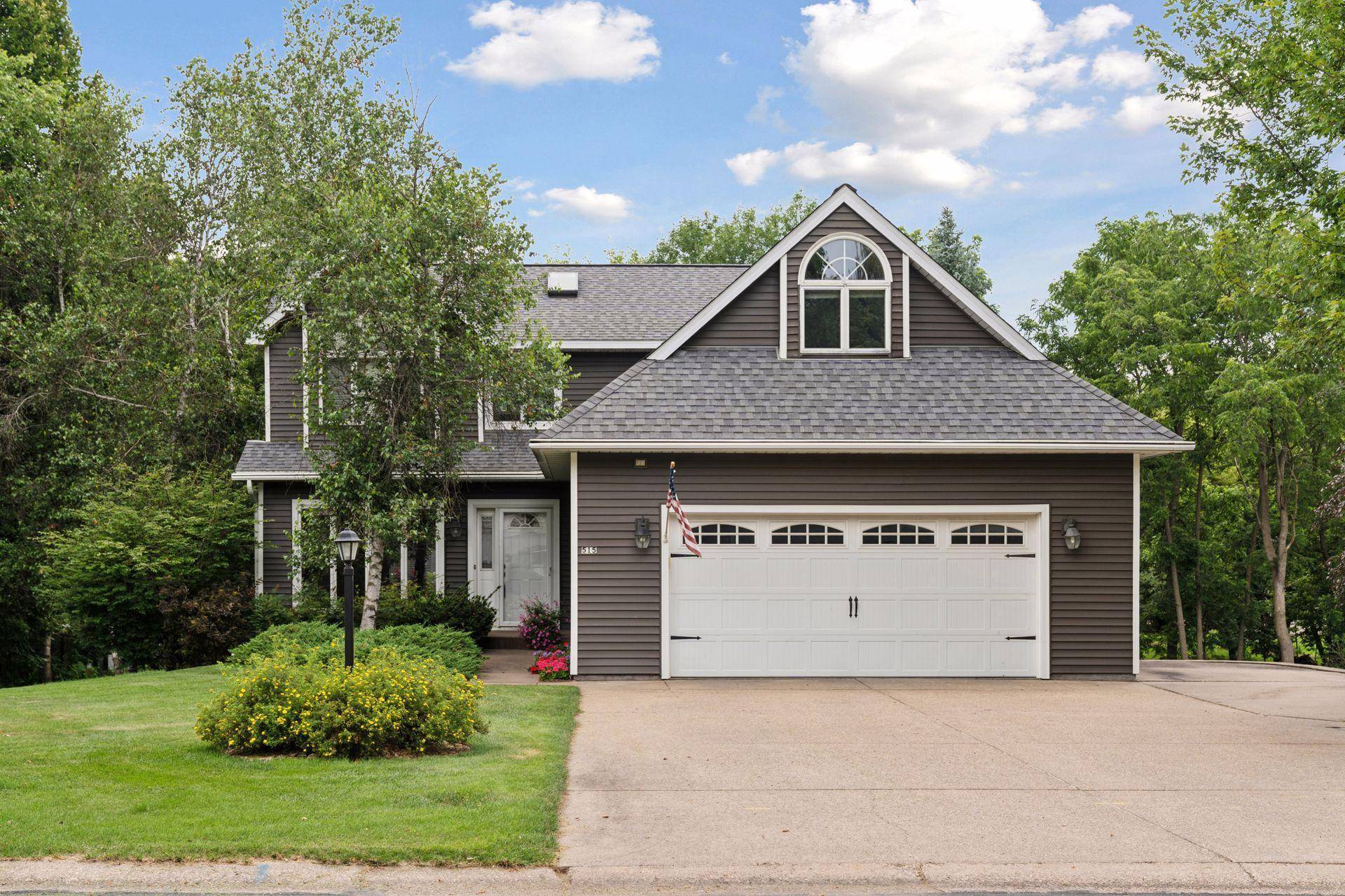 515 Greaton RD, New Richmond, WI 54017