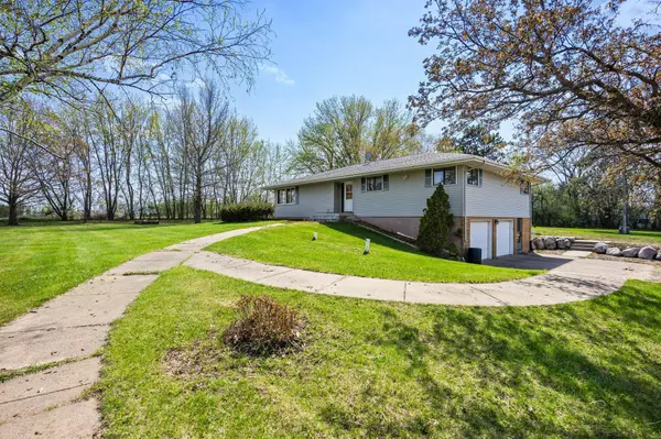 Milaca, MN 56353,12723 State Highway 23