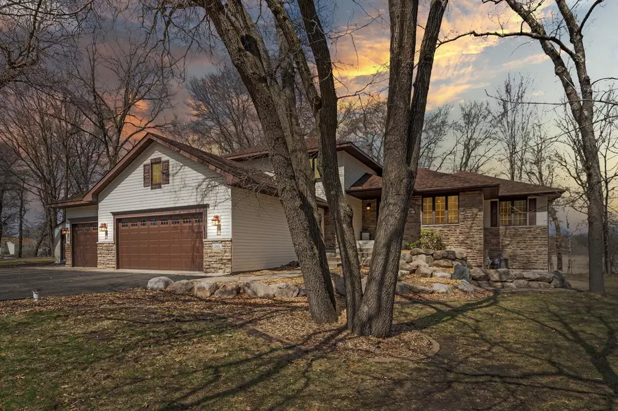 12661 212th AVE NW, Elk River, MN 55330