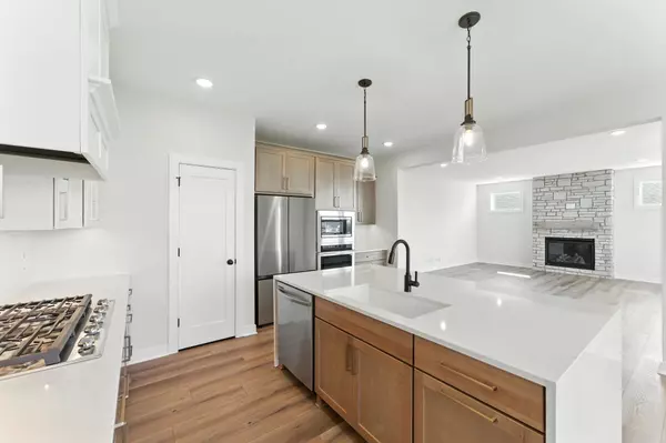 Woodbury, MN 55129,10155 Arrowwood TRL