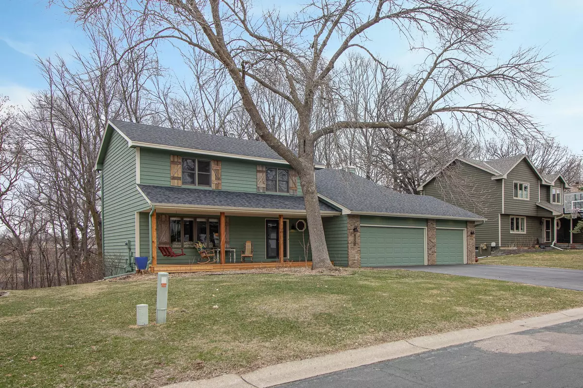 Chanhassen, MN 55317,8250 W Lake CT