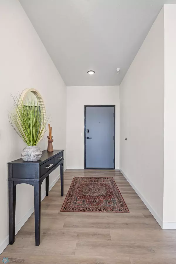 Fargo, ND 58103,234 Main AVE #719