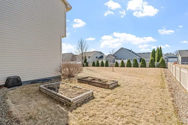 New Prague, MN 56071,1126 12th ST SE