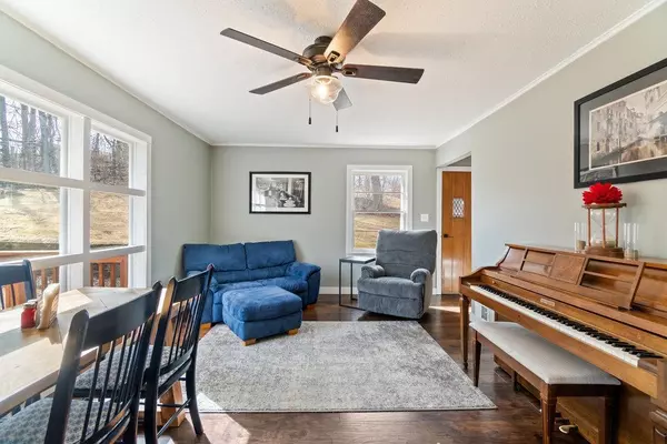 Menomonie, WI 54751,2220 5th ST E