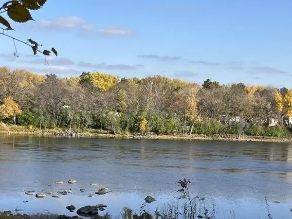 Sartell, MN 56377,600 Riverside AVE