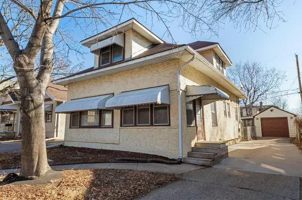 Minneapolis, MN 55418,2715 Marshall ST NE