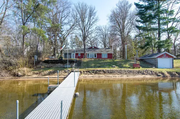 5215 Crow Wing Lake RD,  Fort Ripley,  MN 56449