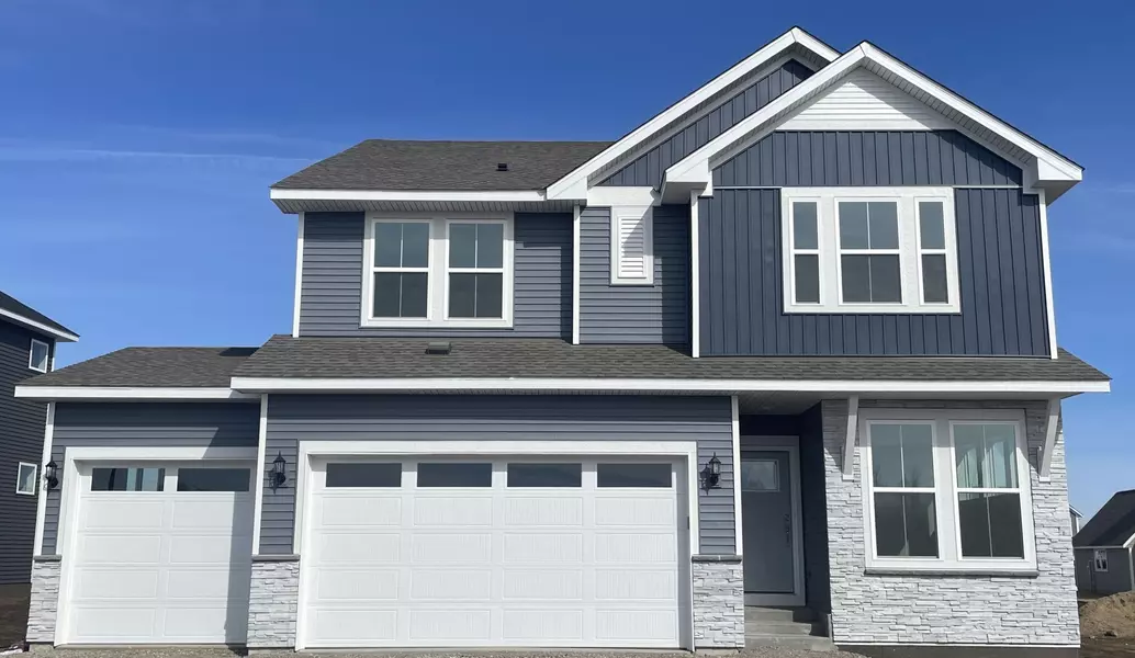 1521 Philipp WAY, Shakopee, MN 55379
