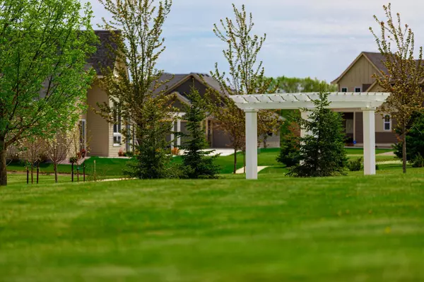 Faribault, MN 55021,3236 Ramsey ST