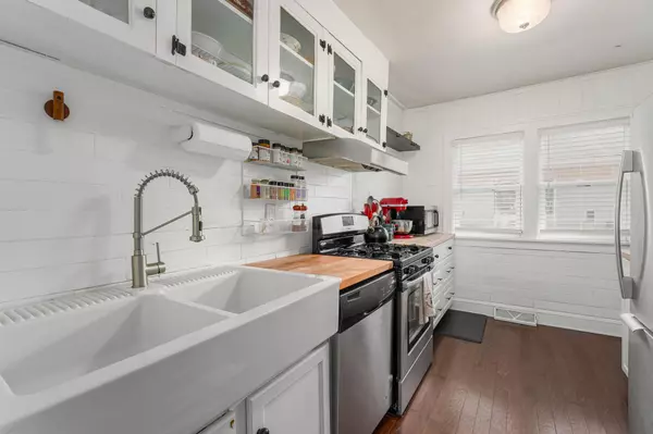 Robbinsdale, MN 55422,3669 Hubbard AVE N