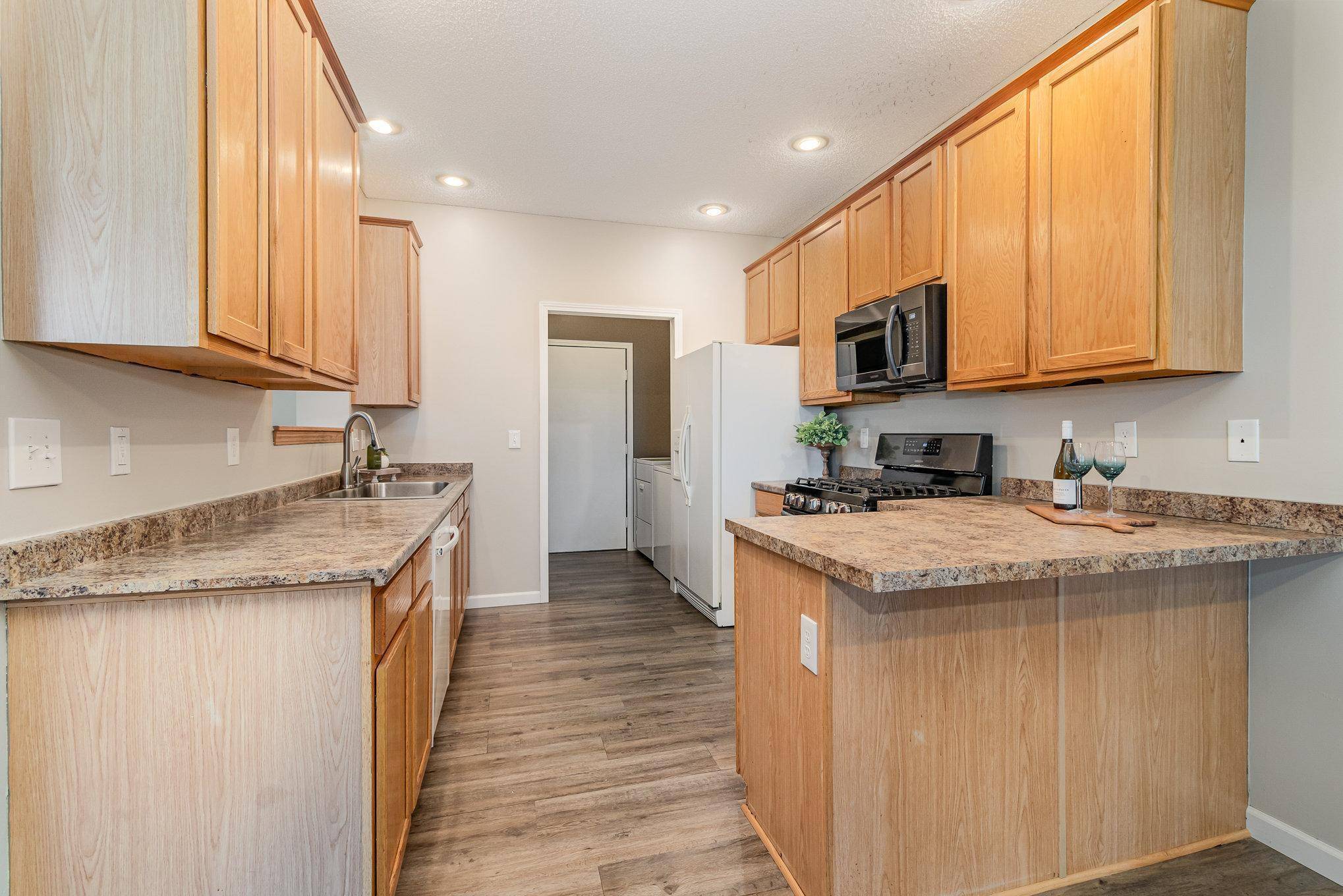 Shoreview, MN 55126,5874 Prairie Ridge DR