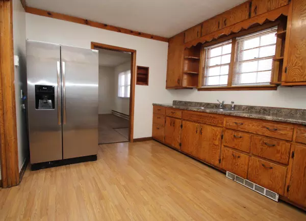 Waite Park, MN 56387,44 1st ST N