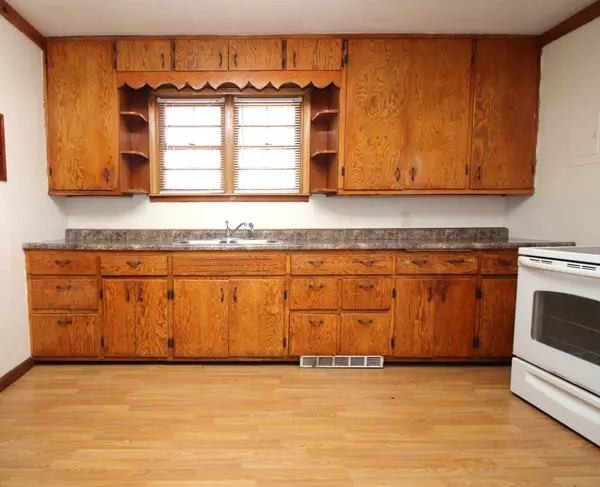 Waite Park, MN 56387,44 1st ST N