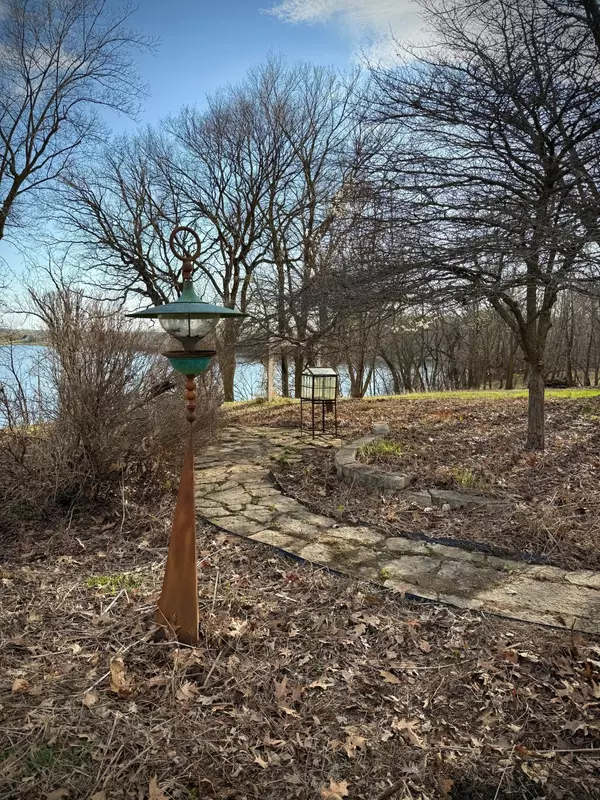 Prior Lake, MN 55372,21551 Vergus AVE