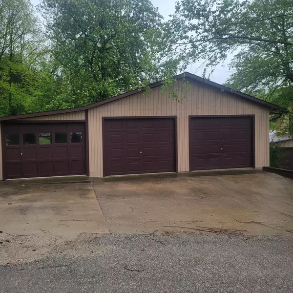 Lanesboro, MN 55949,700 Auburn AVE S