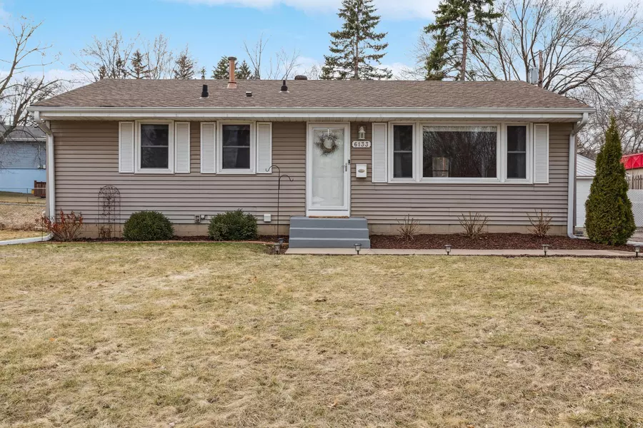 6133 Sumter AVE N, New Hope, MN 55428