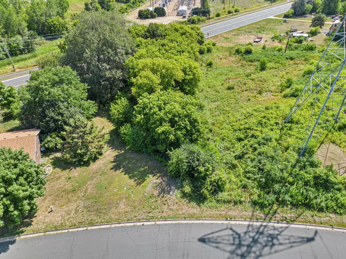 Shakopee, MN 55379,1417 Tyrone DR