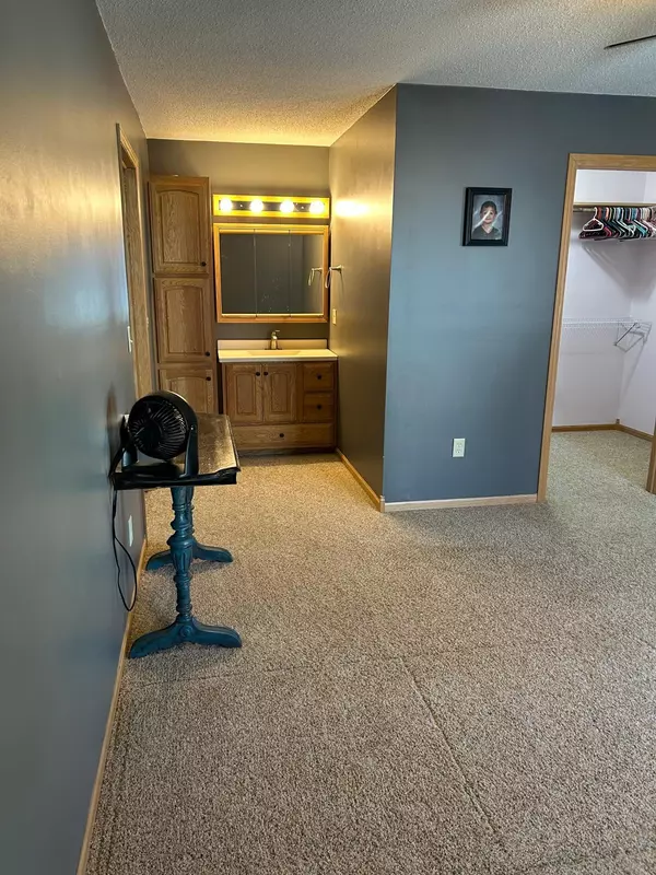 Palisade, MN 56469,205 Cook ST