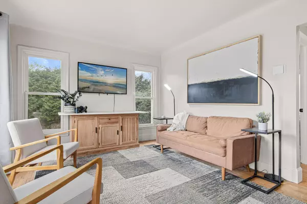 Saint Louis Park, MN 55426,3018 Boone AVE S