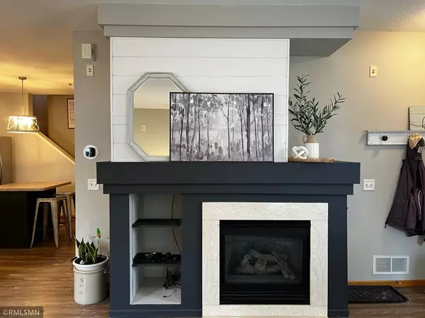 Inver Grove Heights, MN 55076,4700 Blaine AVE #1604