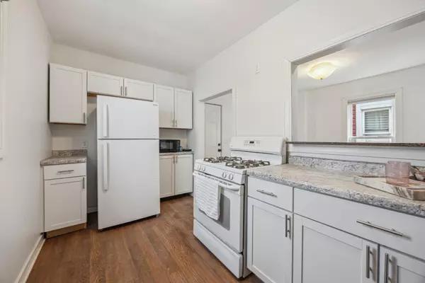 Minneapolis, MN 55404,1804 E 26th ST