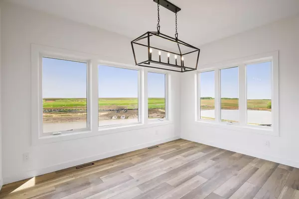 Apple Valley, MN 55124,13937 Ember CT