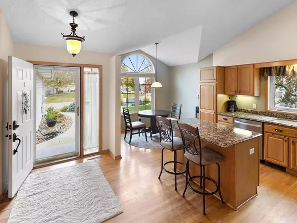 Savage, MN 55378,6708 Chadwick DR