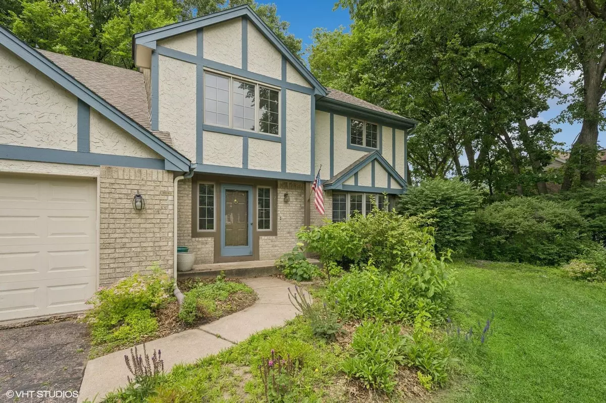 Apple Valley, MN 55124,12555 Dover DR