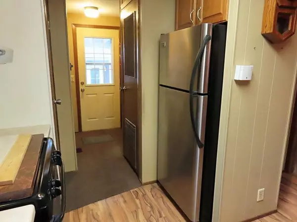 Thief River Falls, MN 56701,101 Brooks AVE S #42