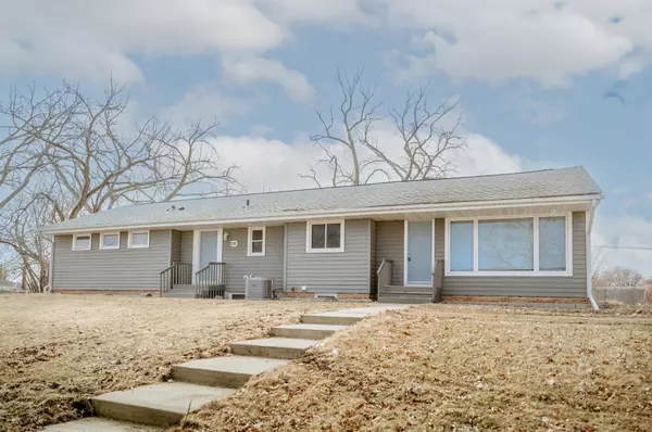 211 Wilson ST E, Norwood Young America, MN 55368